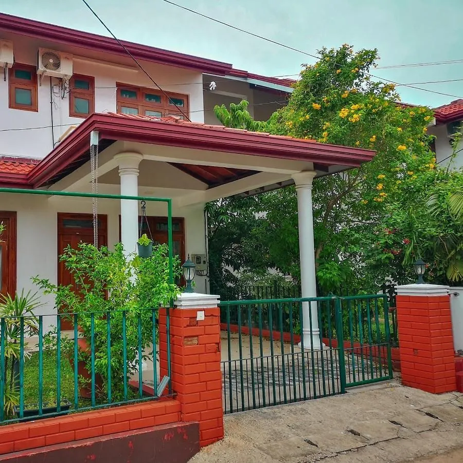 Thisara Luxury Villas Negombo